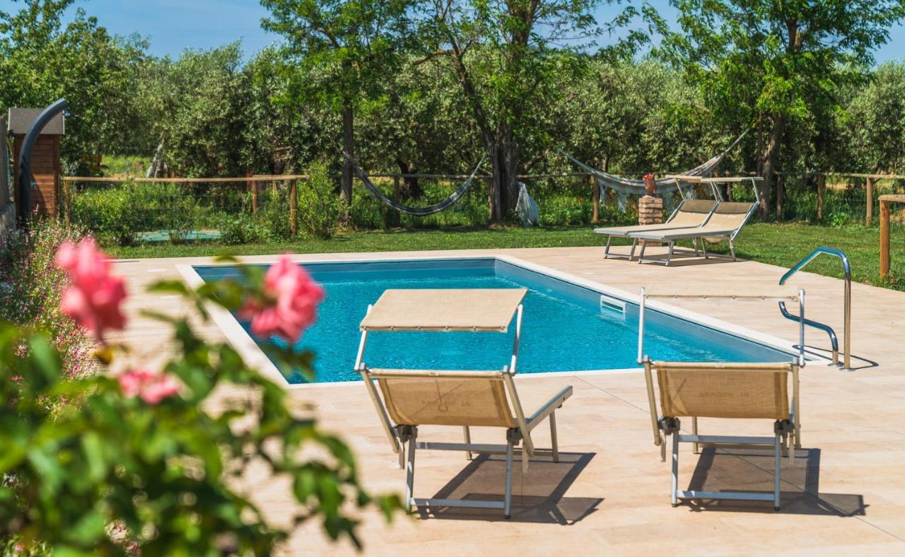 Agriturismo Al Girasole San Donato  Buitenkant foto